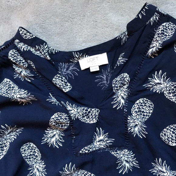 LOFT blouse. Lightweight, soft, and breathable. - Picture 2 of 4